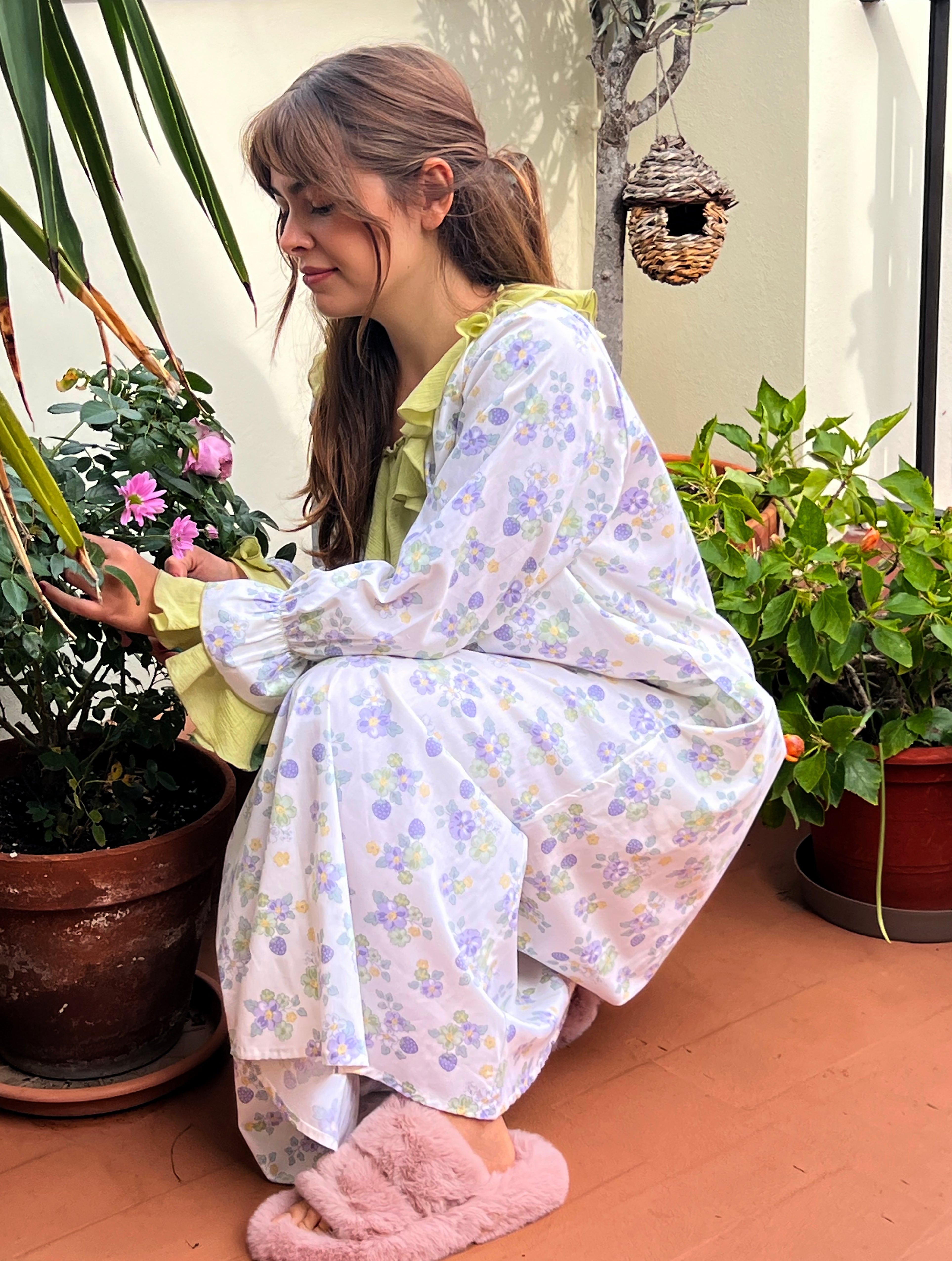 LONG NIGHTGOWN WITH BLACKBERRIES