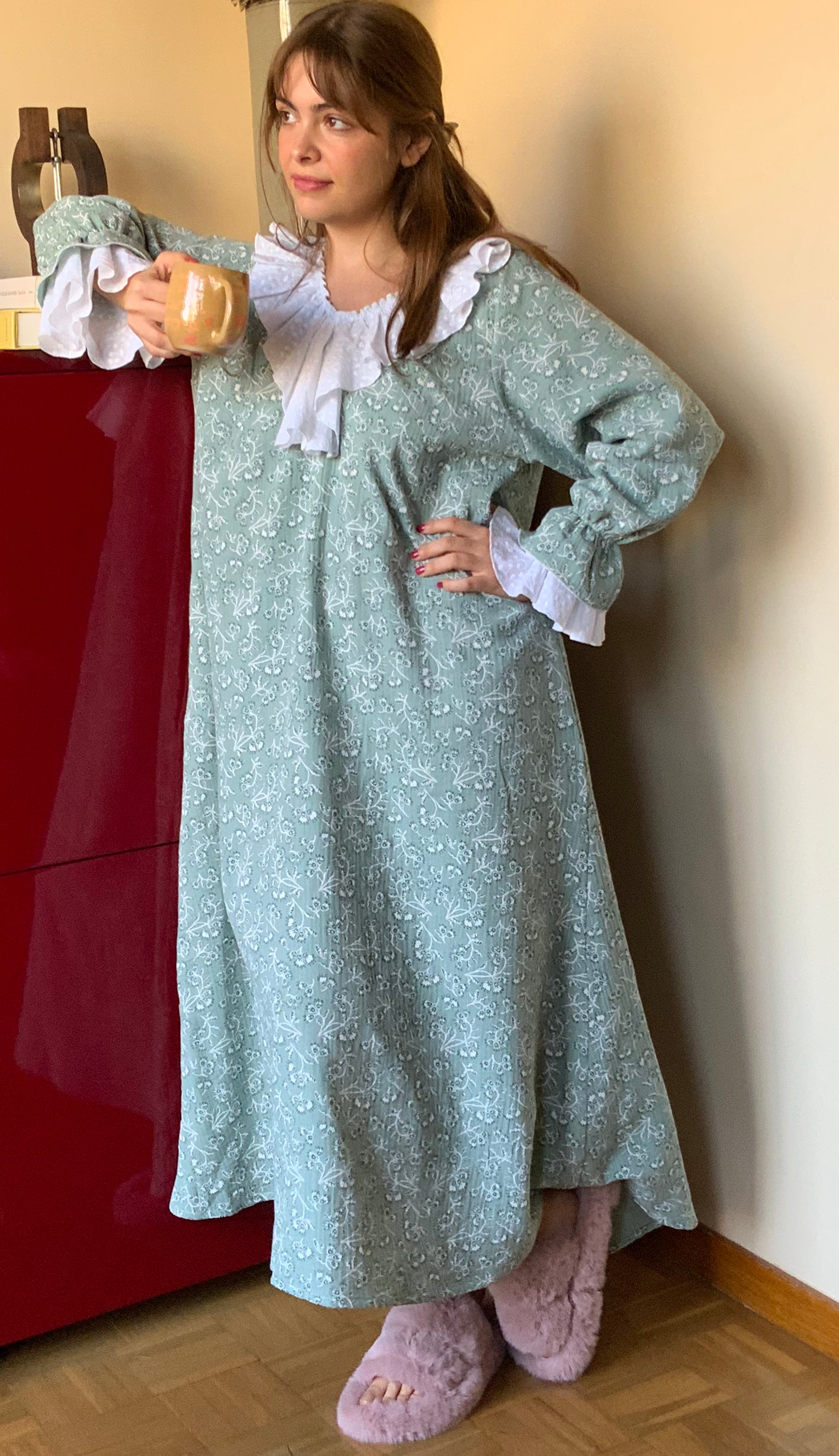 LONG GREEN FLORAL NIGHTGOWN