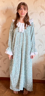 CAMISÓN LARGO VERDE FLORAL